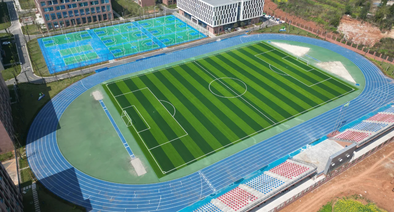 leyu.com-重点城市足球场馆开工建设，基础设施完善提升