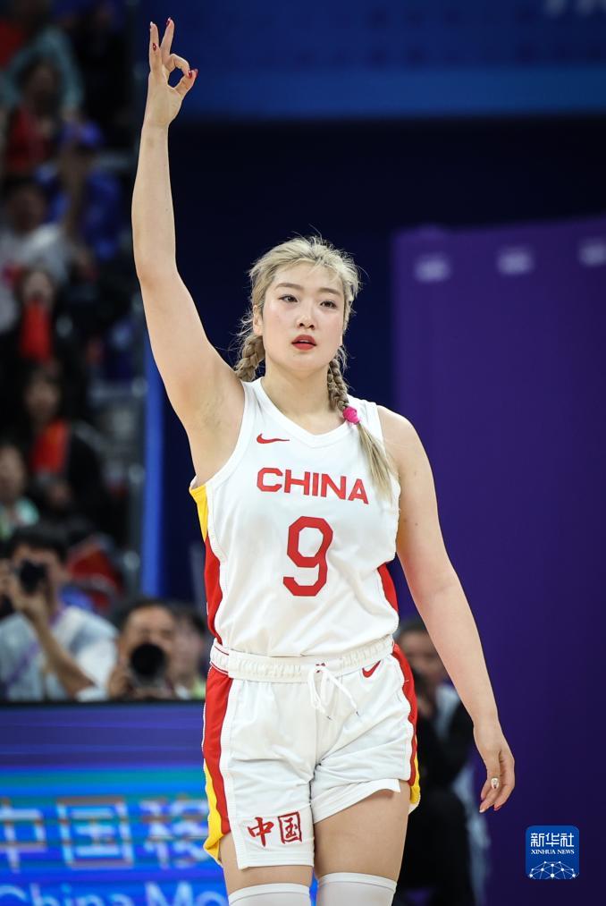 中国篮球运动员首次参加国际奥林匹克训练营 中国篮球运动员首次参加国际奥林匹克训练营