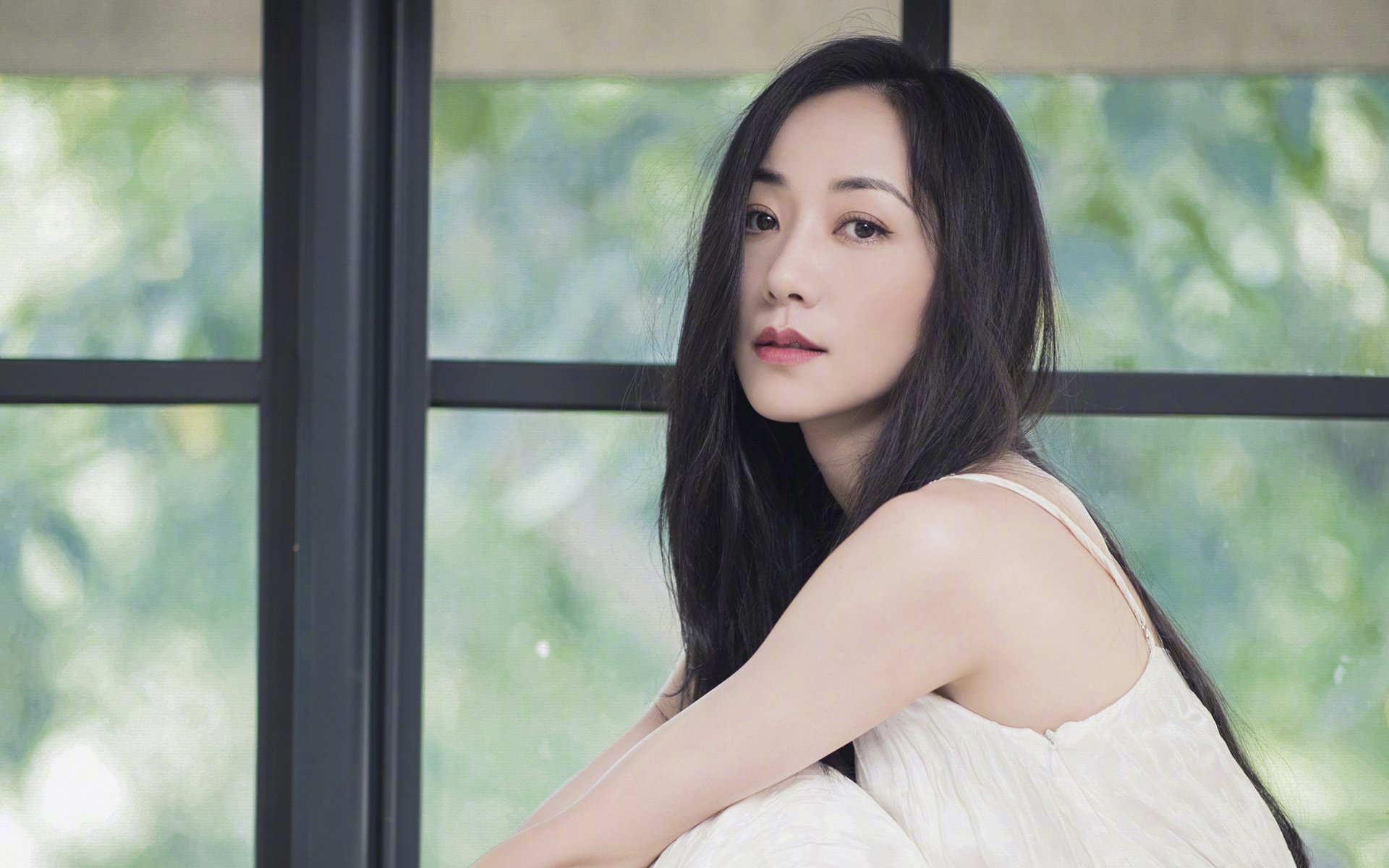 “英超联赛进入白热化,豪门争霸战一触即发”,英超 联赛