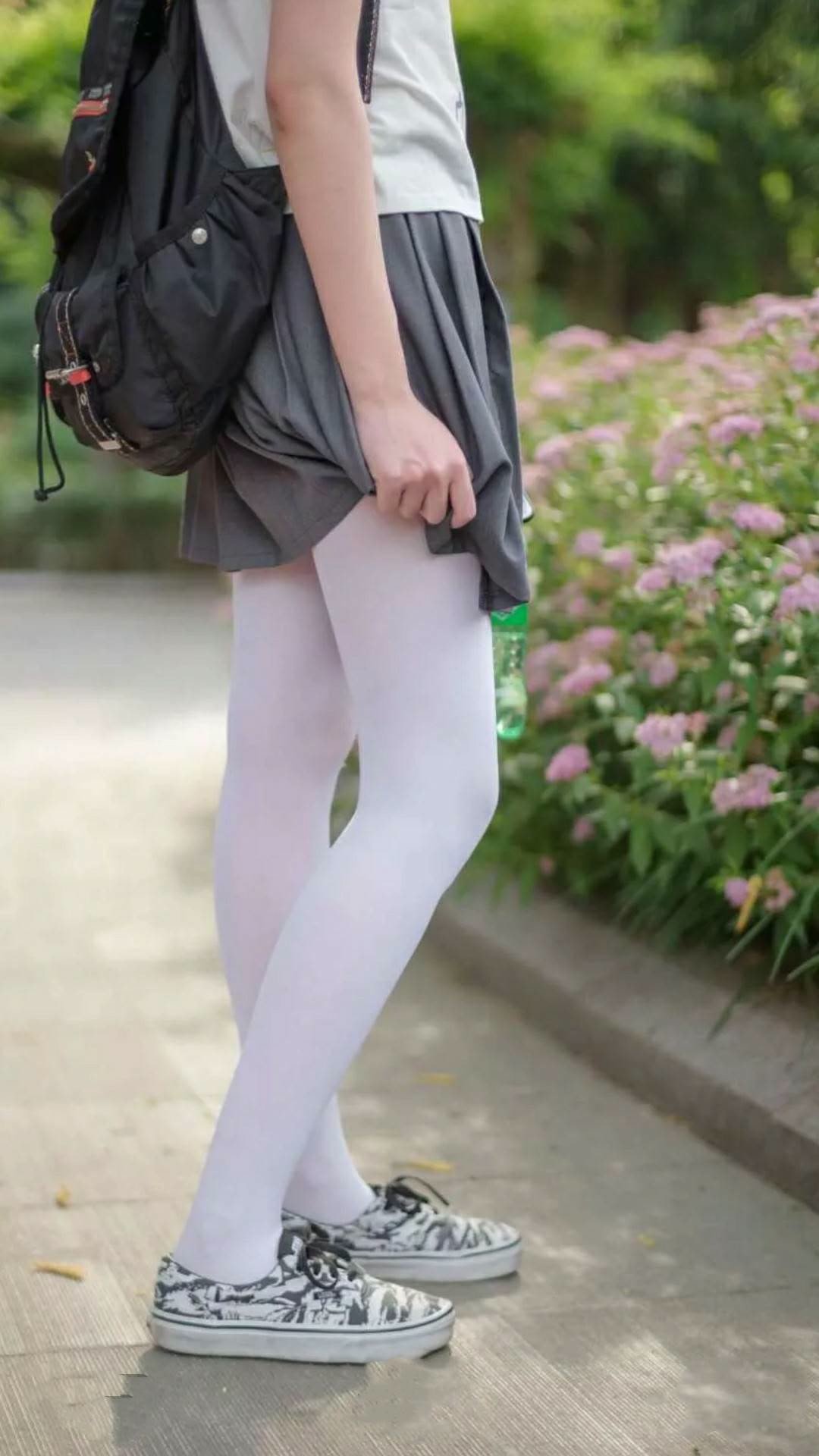 乐鱼官网-尤文图斯胜负功亏一篑，门兴晋级下一轮，尤文图斯门将3c